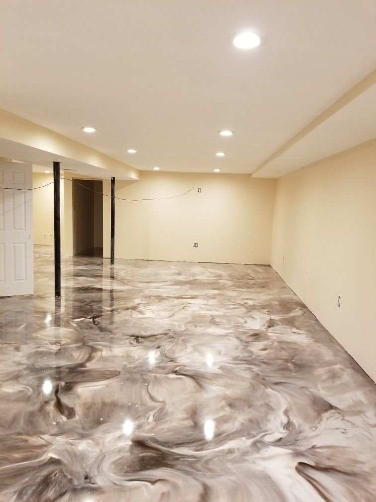 Decorative metallic epoxy basement floor